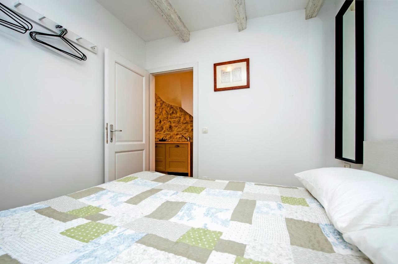 Apartments Casa Roccia Bianca Rovinj Exterior foto